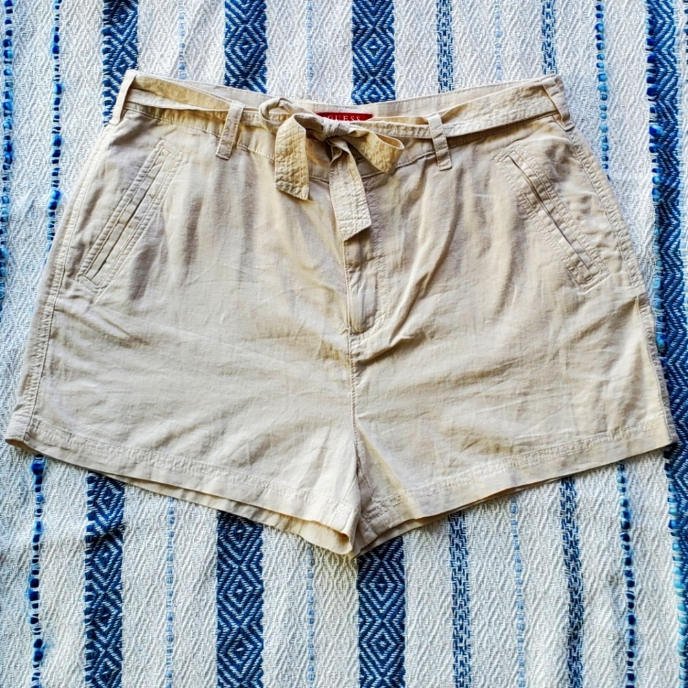 SPECIAL CLEAROUT! GUESS Linen Blend Shorts